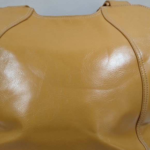Nine West large Hobo Purse Mustard Yellow Faux leather - Picture 9 of 10